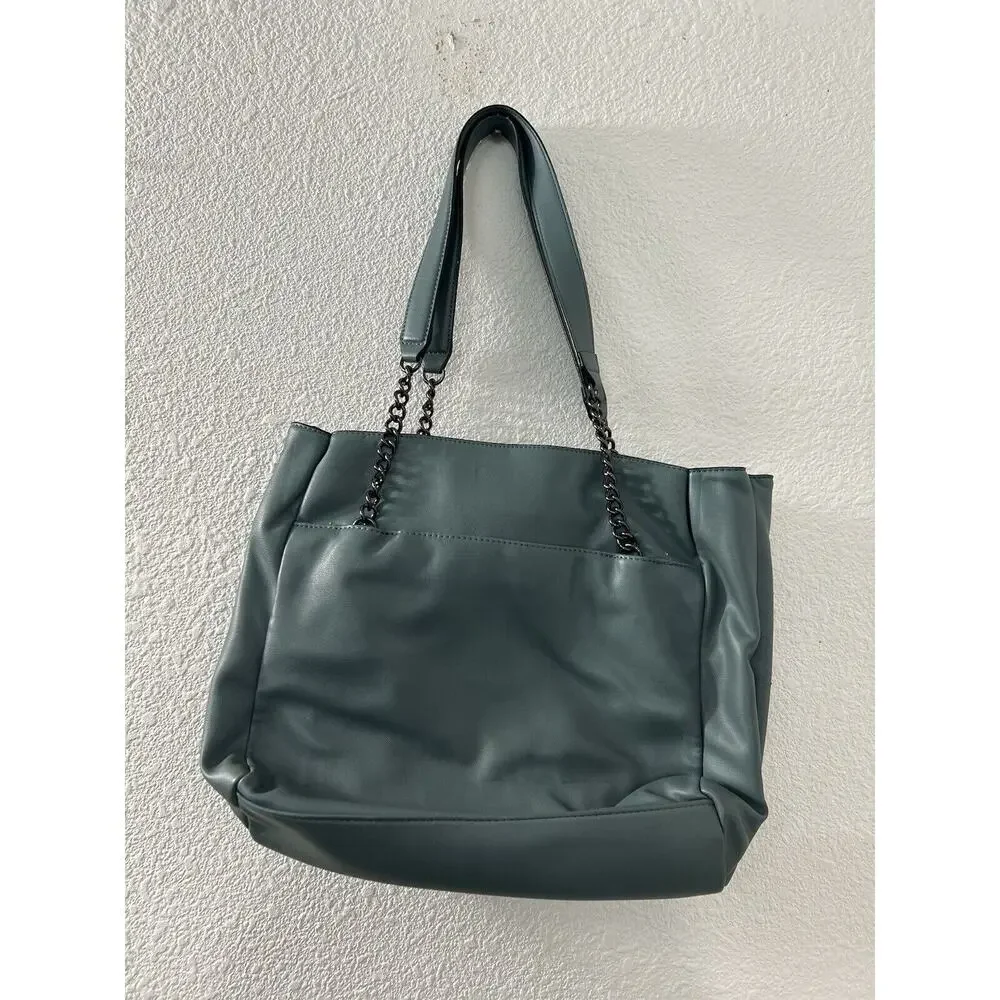 Simply Vera Turquoise Leather Chain Purse Large‎